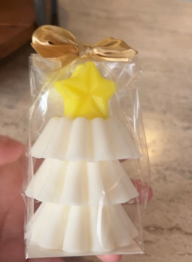 Winter Spruce Wax Melt Tree